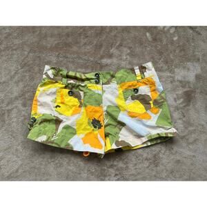 New York & Company Floral Camo Chino Shorts‎ Women’s Size 6
